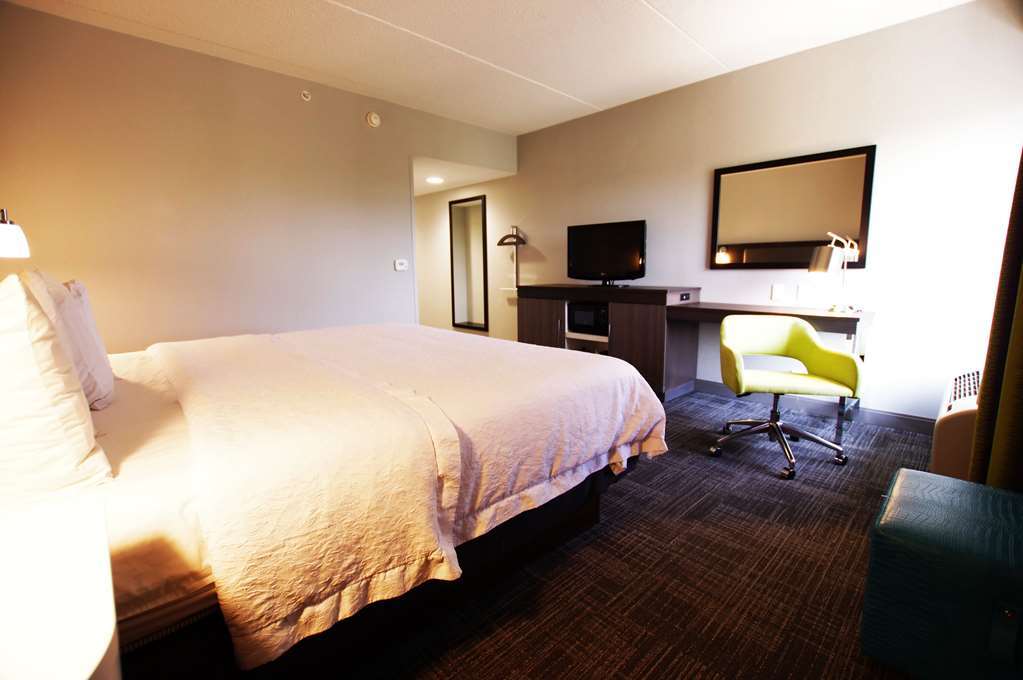 Hampton Inn Hagerstown-Maugansville Стая снимка