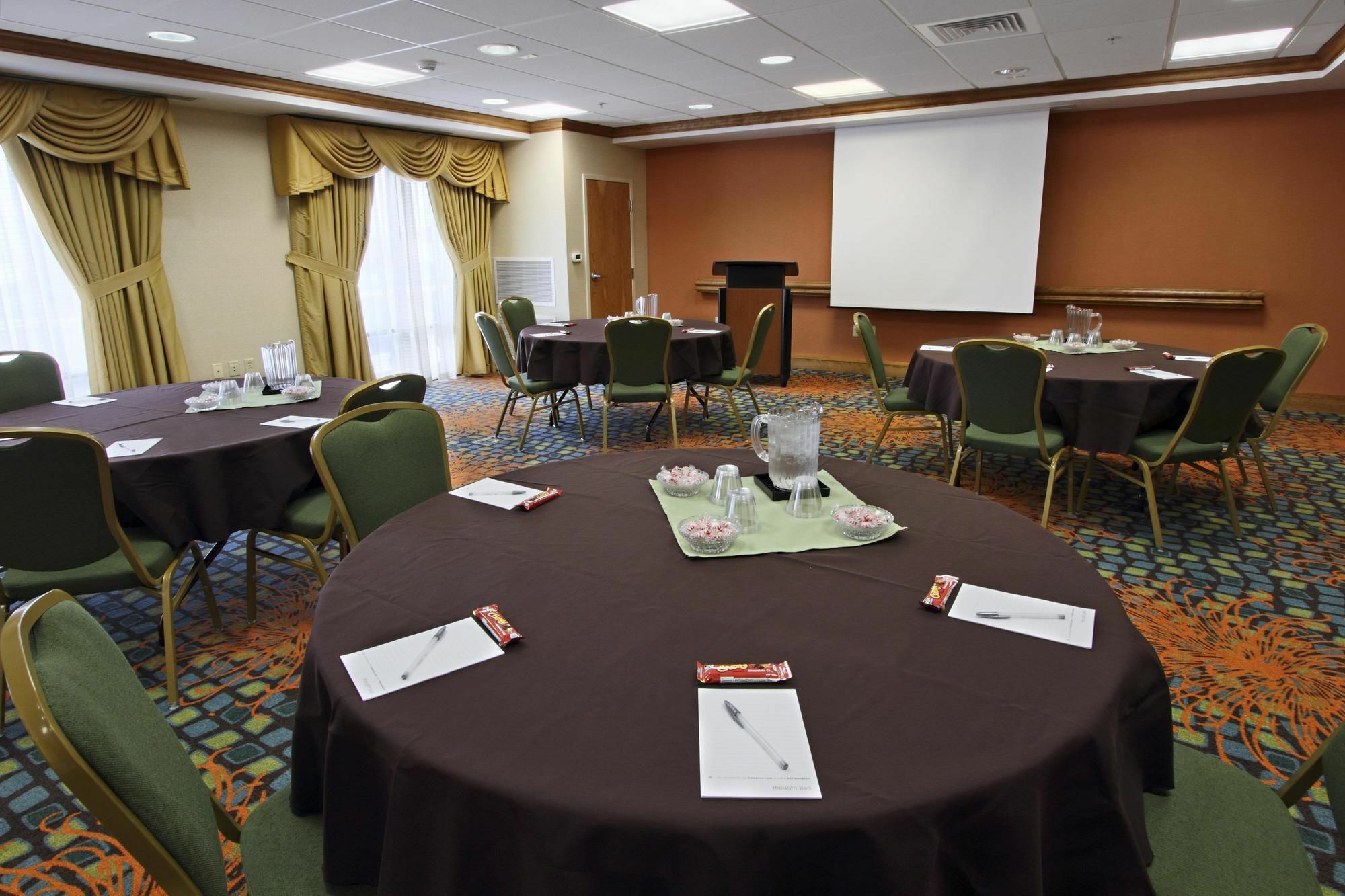 Hampton Inn Hagerstown-Maugansville Екстериор снимка