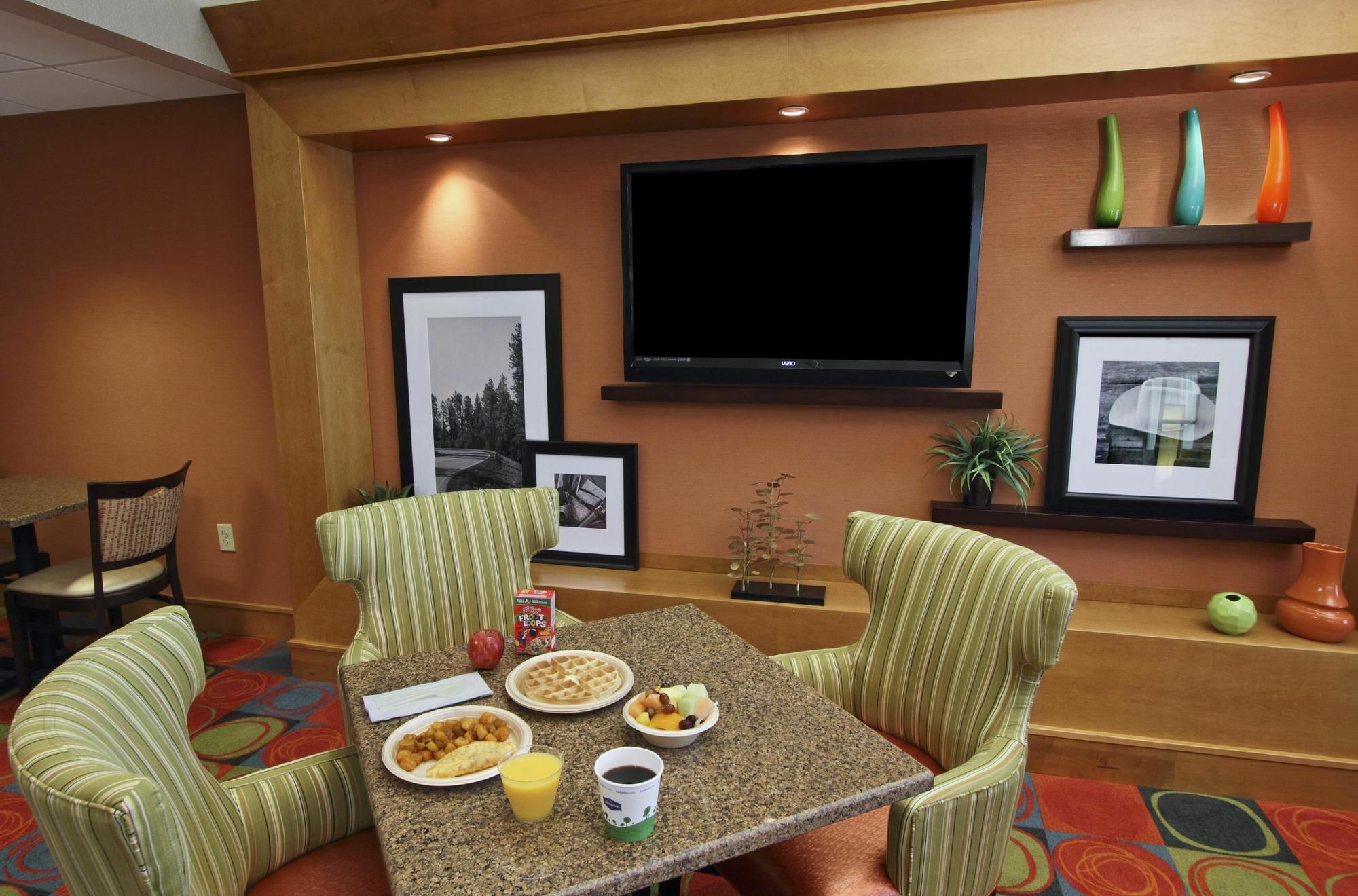 Hampton Inn Hagerstown-Maugansville Екстериор снимка